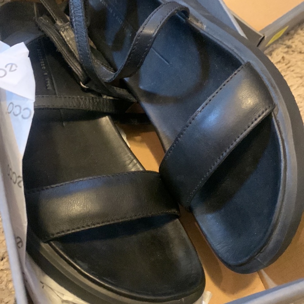 Ecco Flowt LX Women's Sandals - Black - Picture 8 of 10